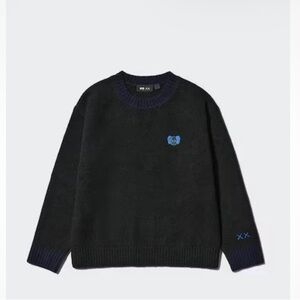 KAWS x UNIQLO Soufflé Yarn Crew Neck Sweater New size 130 7Y 8Y NWT